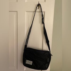 Kavu uptown puff barely used